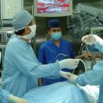 Болит низ спины что делать в домашних условиях