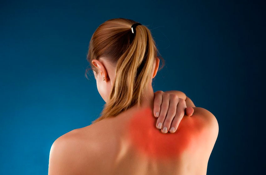 Боли в спине между лопатками