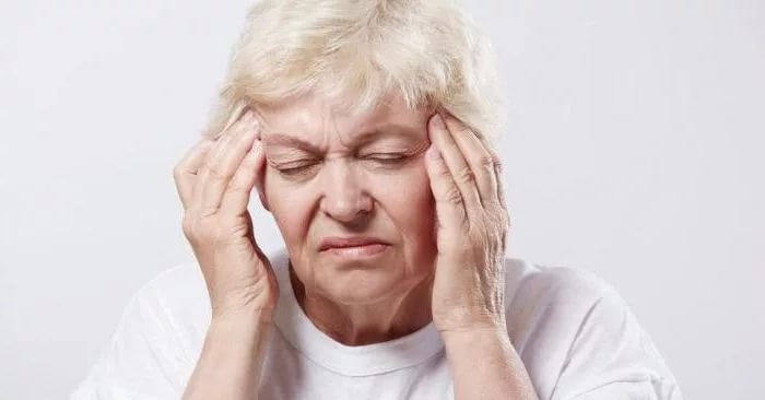 Кружиться голова болит в области сердца