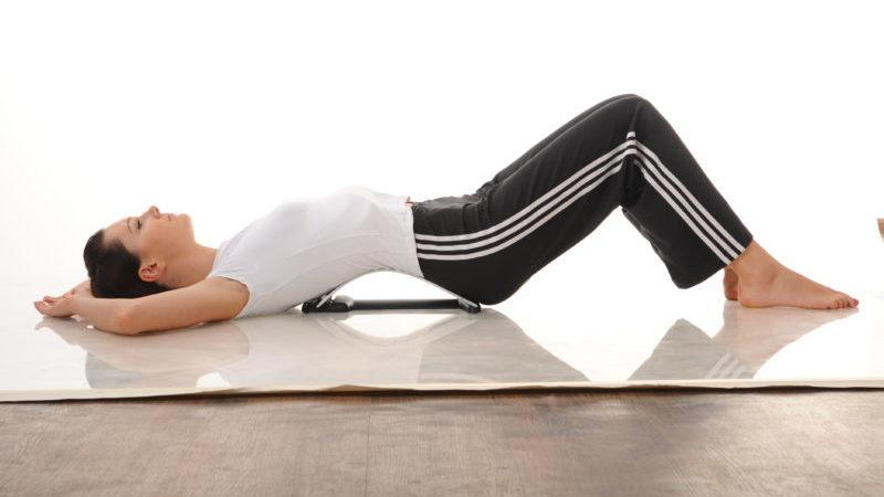 Что делать, когда немеет спина в области лопаток